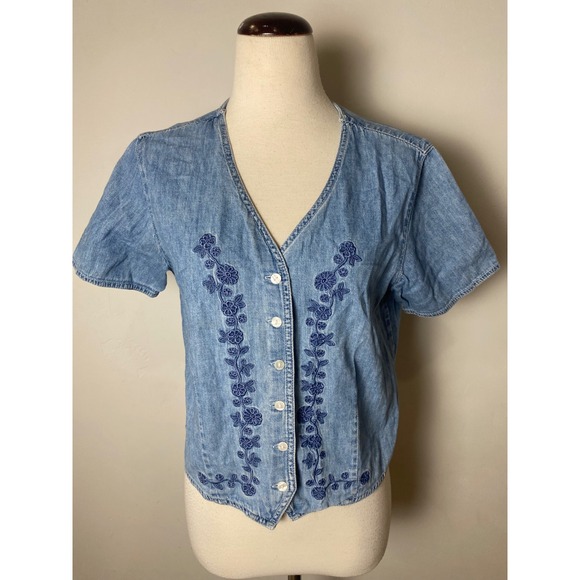 Vintage Tops - Vintage 90s Floral Embroidered Denim Top Short Sleeve  Cottagecore Shirt M